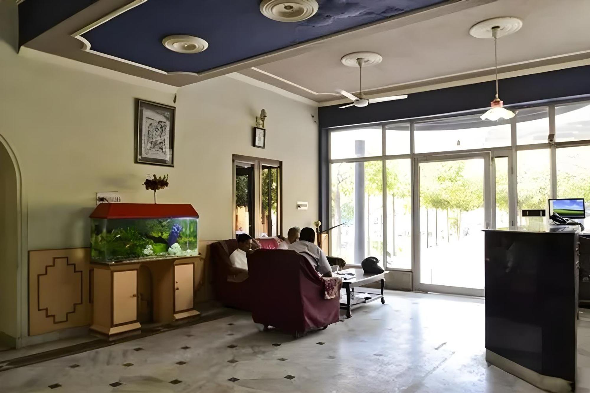 Hotel Amrapali Jaipur Extérieur photo